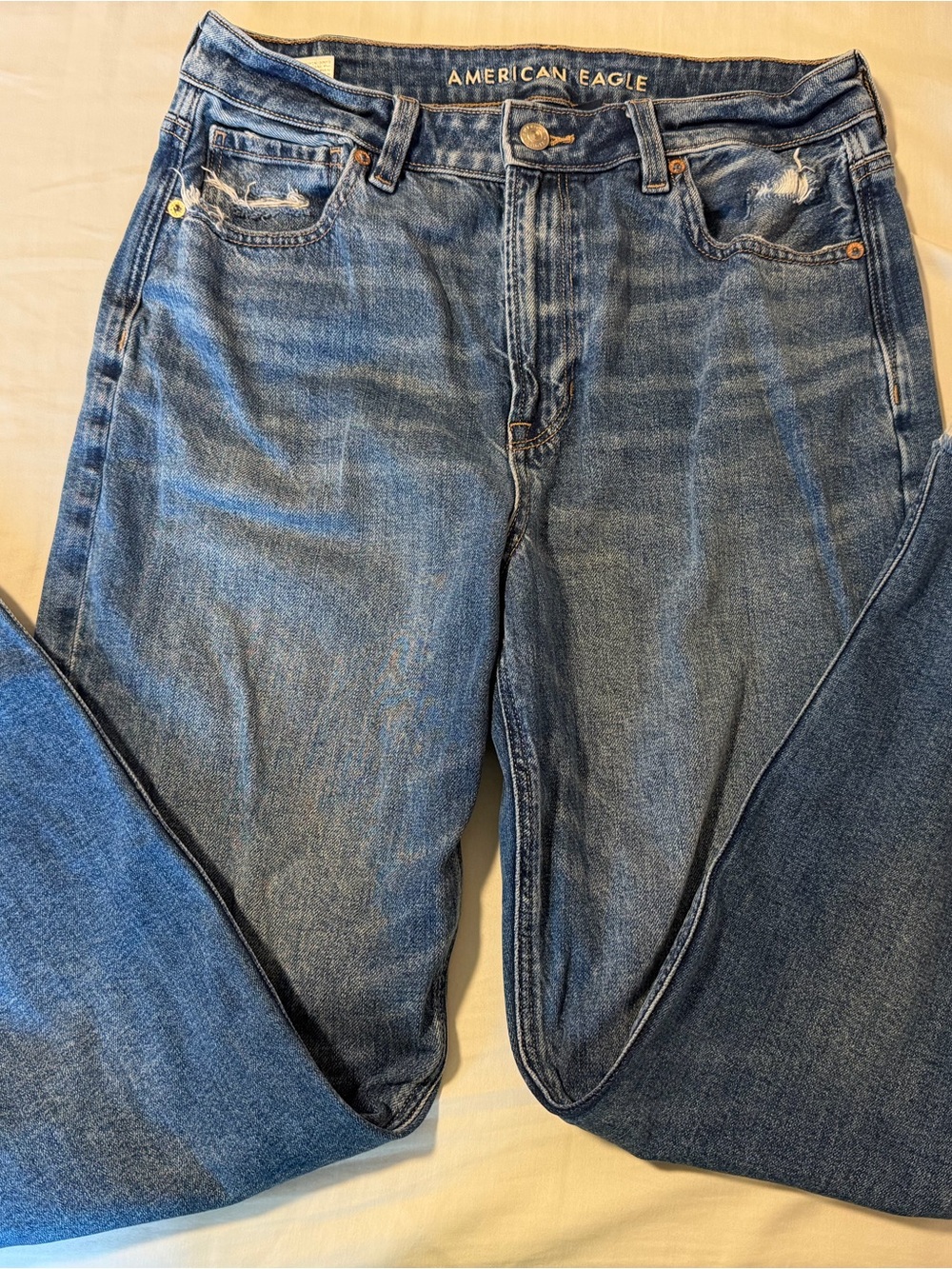 American Eagle Outfitters women’s  Medium Blue mom Jeans